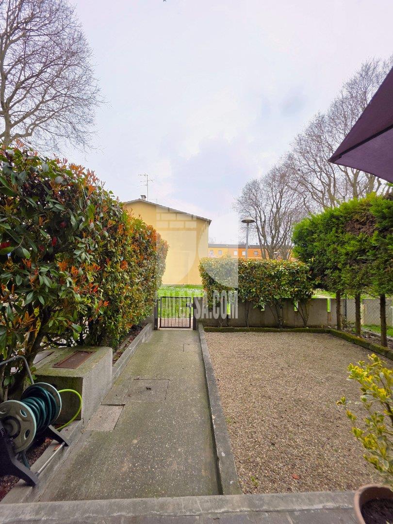 Villa a schiera in vendita a Borgo Virgilio