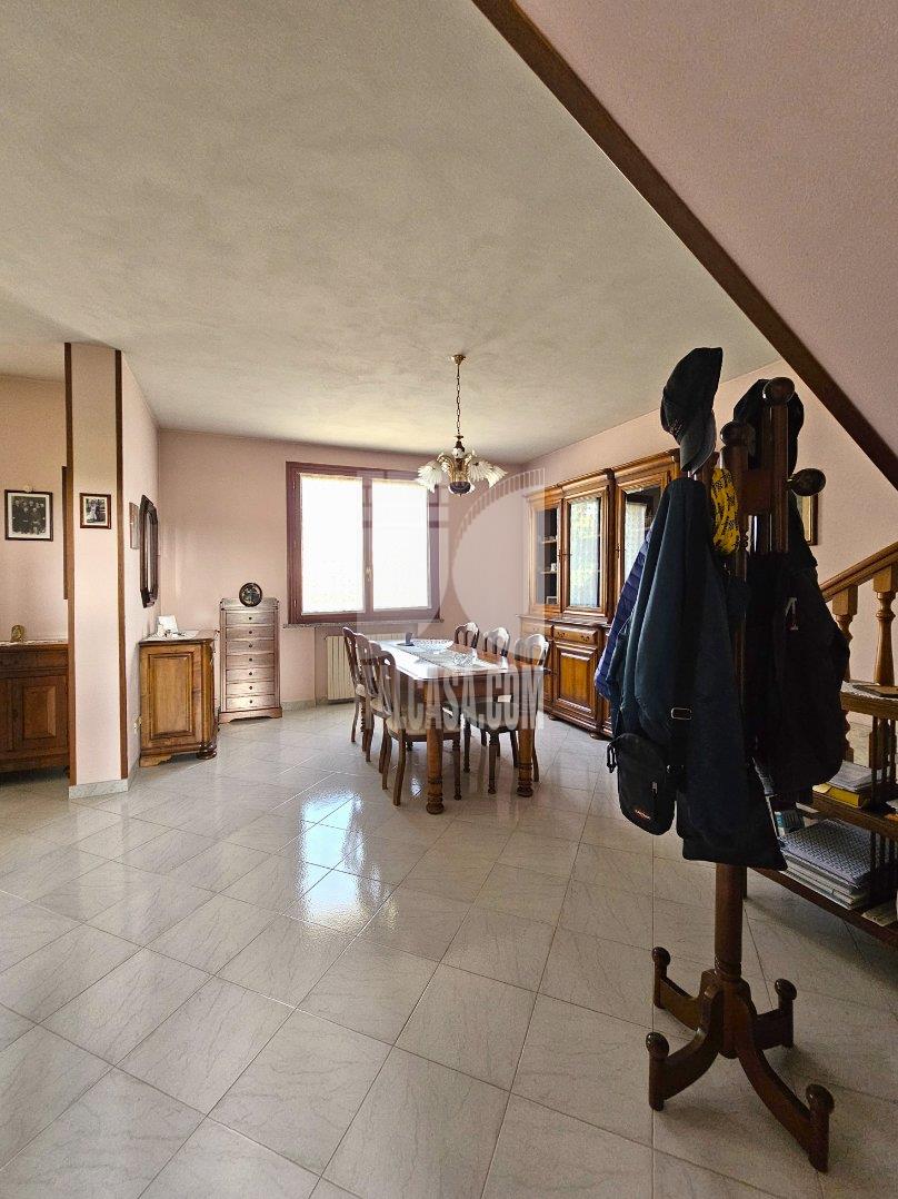 Villa Bifamiliare in vendita a Bagnolo San Vito