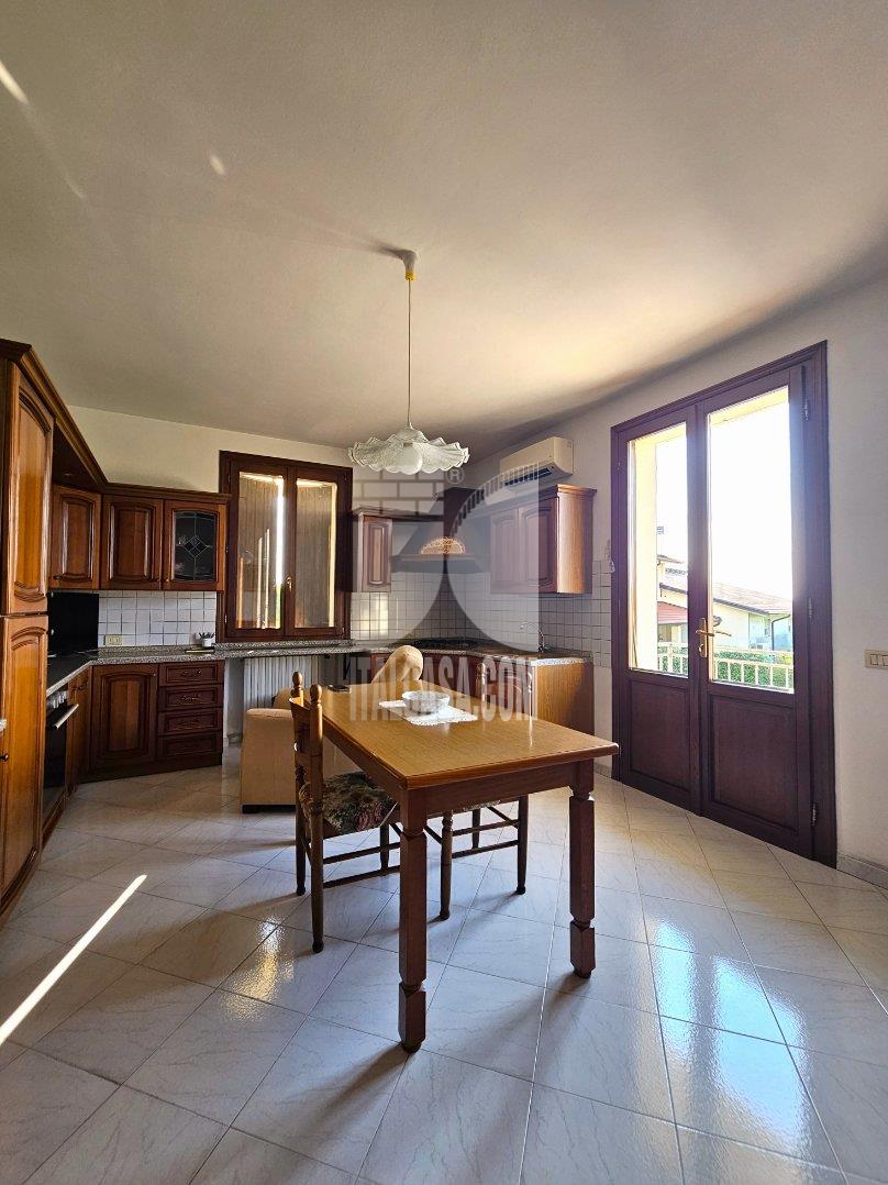 Villa Bifamiliare in vendita a Bagnolo San Vito