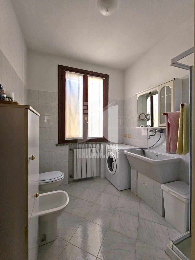 Villa Bifamiliare in vendita a Bagnolo San Vito