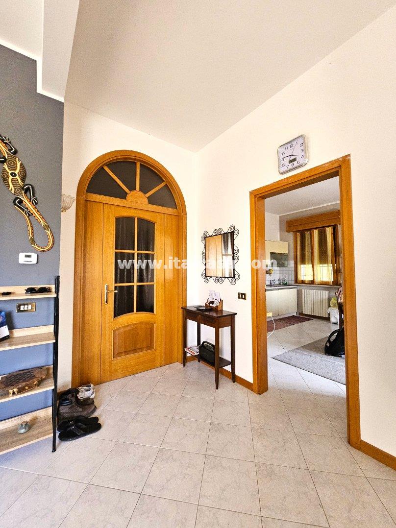 Villa Unifamiliare in vendita a Bagnolo San Vito