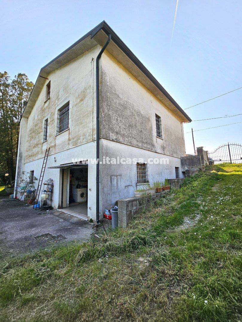 Villa Unifamiliare in vendita a Bagnolo San Vito