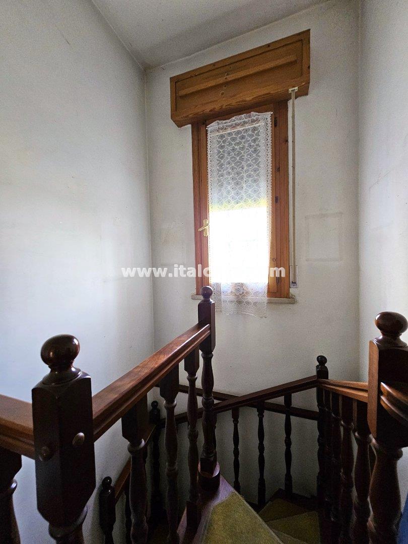 Villa Unifamiliare in vendita a Bagnolo San Vito