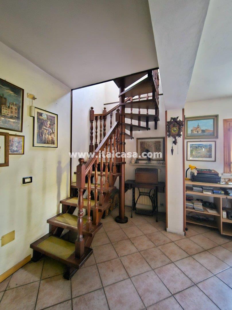 Villa Unifamiliare in vendita a Bagnolo San Vito