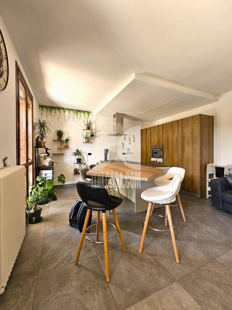 Appartamento in vendita a Curtatone