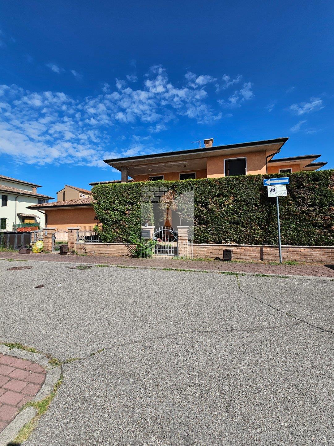 Appartamento in vendita a Curtatone