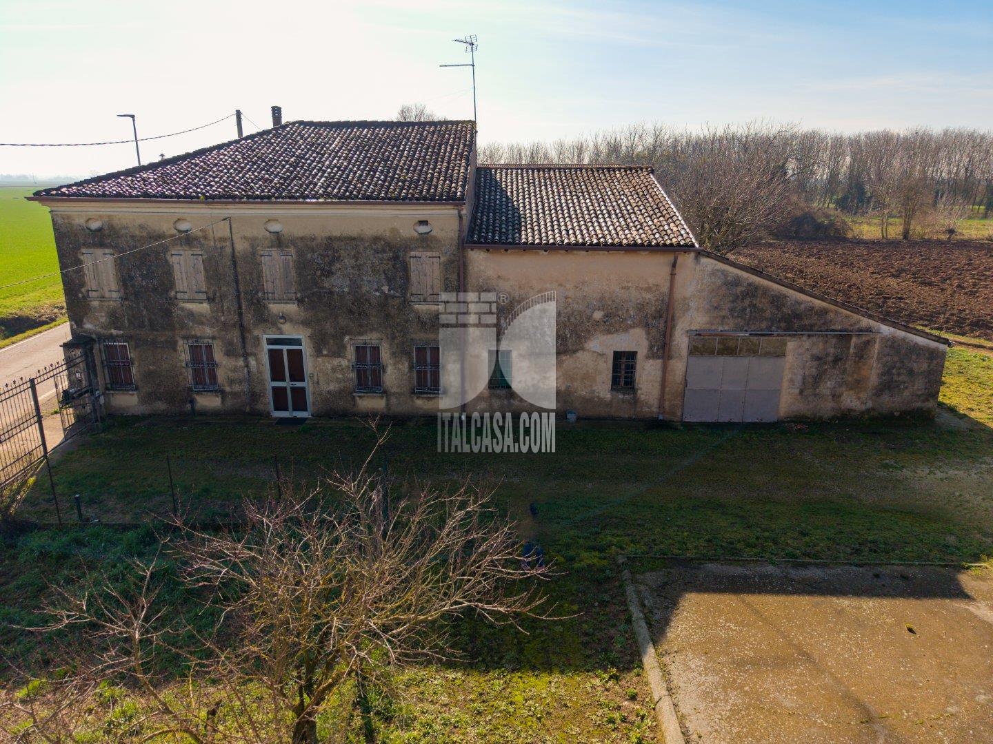 Casa Unifamiliare in vendita a Borgo Virgilio