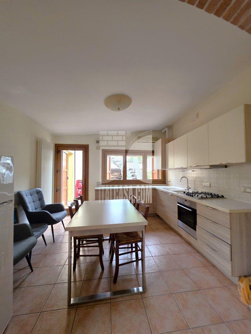 Appartamento in affitto a Bagnolo San Vito