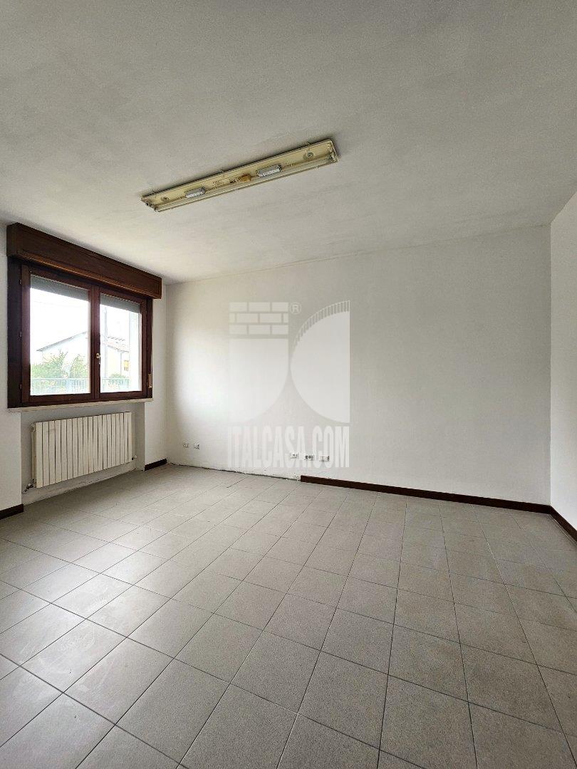 Appartamento in vendita a Borgo Virgilio