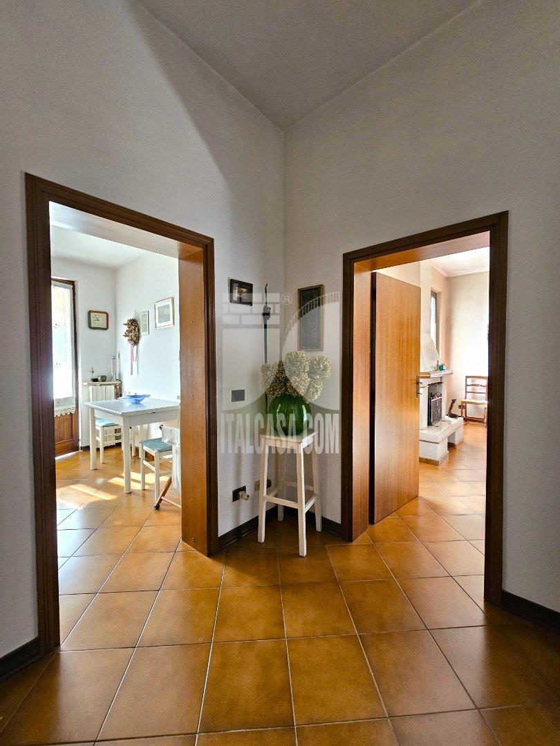 Villa Unifamiliare in vendita a Borgo Virgilio