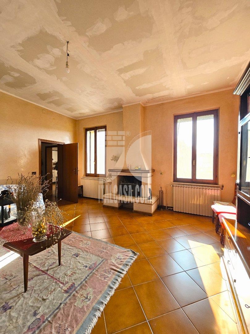 Villa Unifamiliare in vendita a Borgo Virgilio