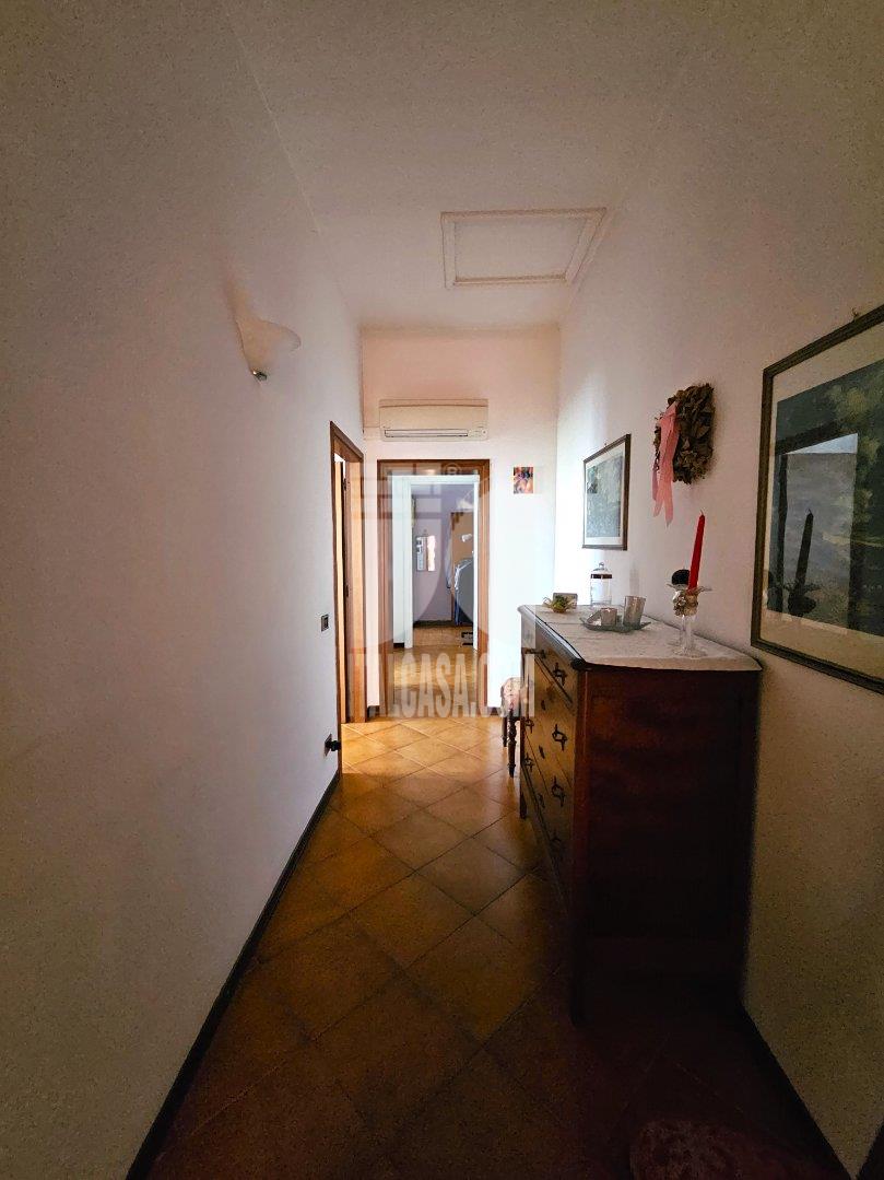 Villa Unifamiliare in vendita a Borgo Virgilio