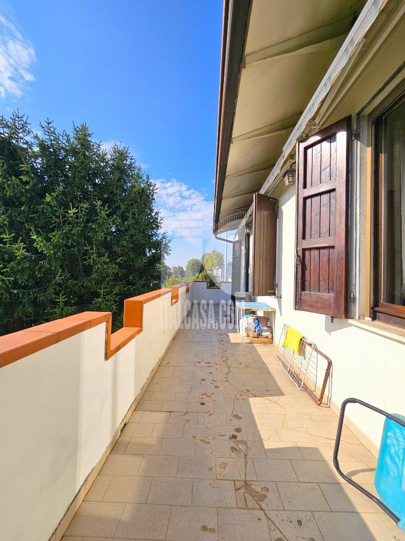 Villa Unifamiliare in vendita a Borgo Virgilio