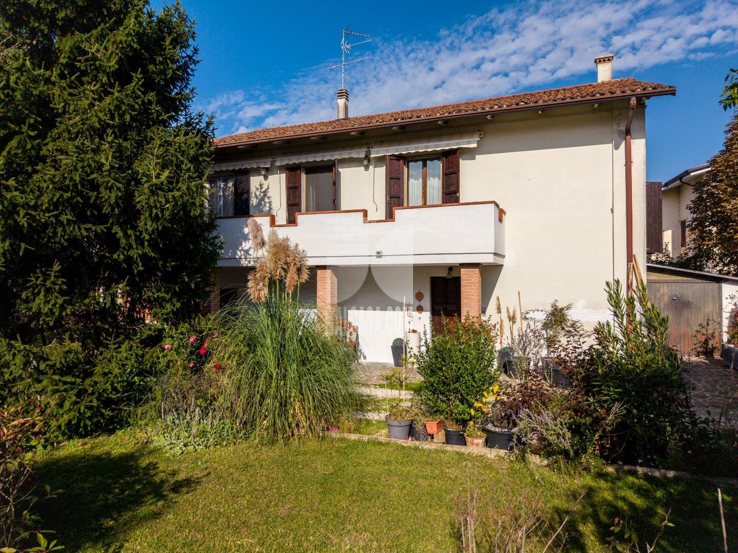 Villa Unifamiliare in vendita a Borgo Virgilio