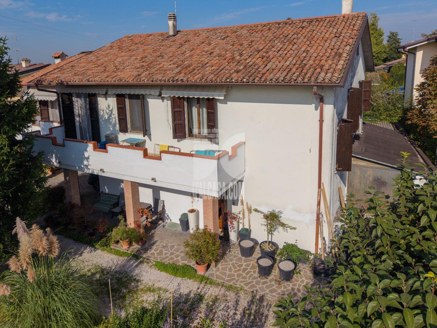 Villa Unifamiliare in vendita a Borgo Virgilio