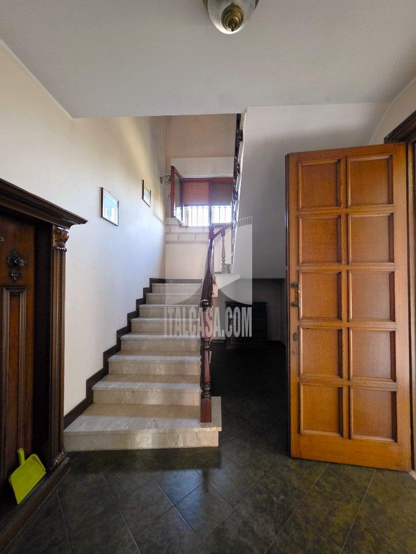 Villa Bifamiliare in vendita a Bagnolo San Vito