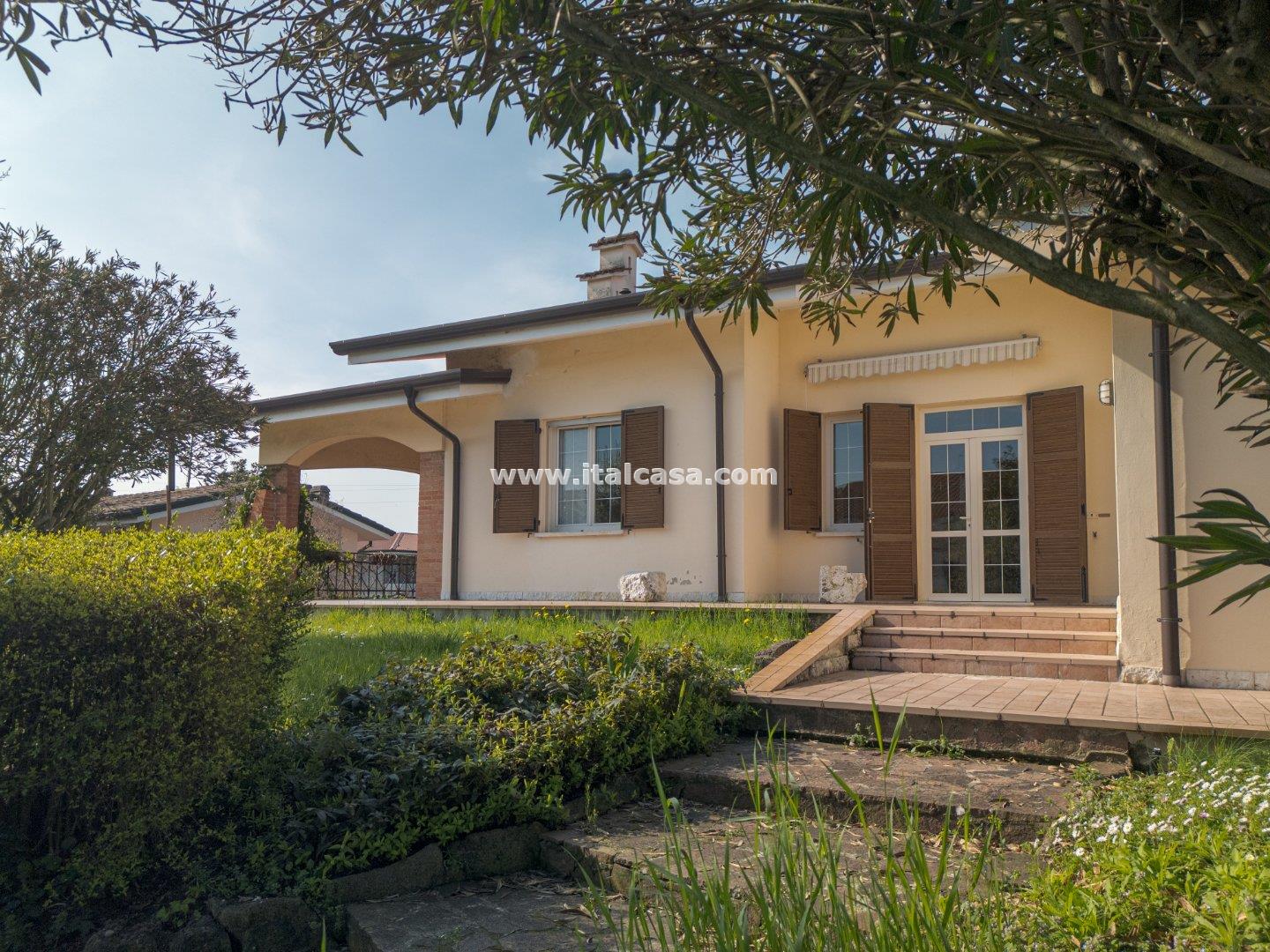 Villa Unifamiliare in vendita a Borgo Virgilio