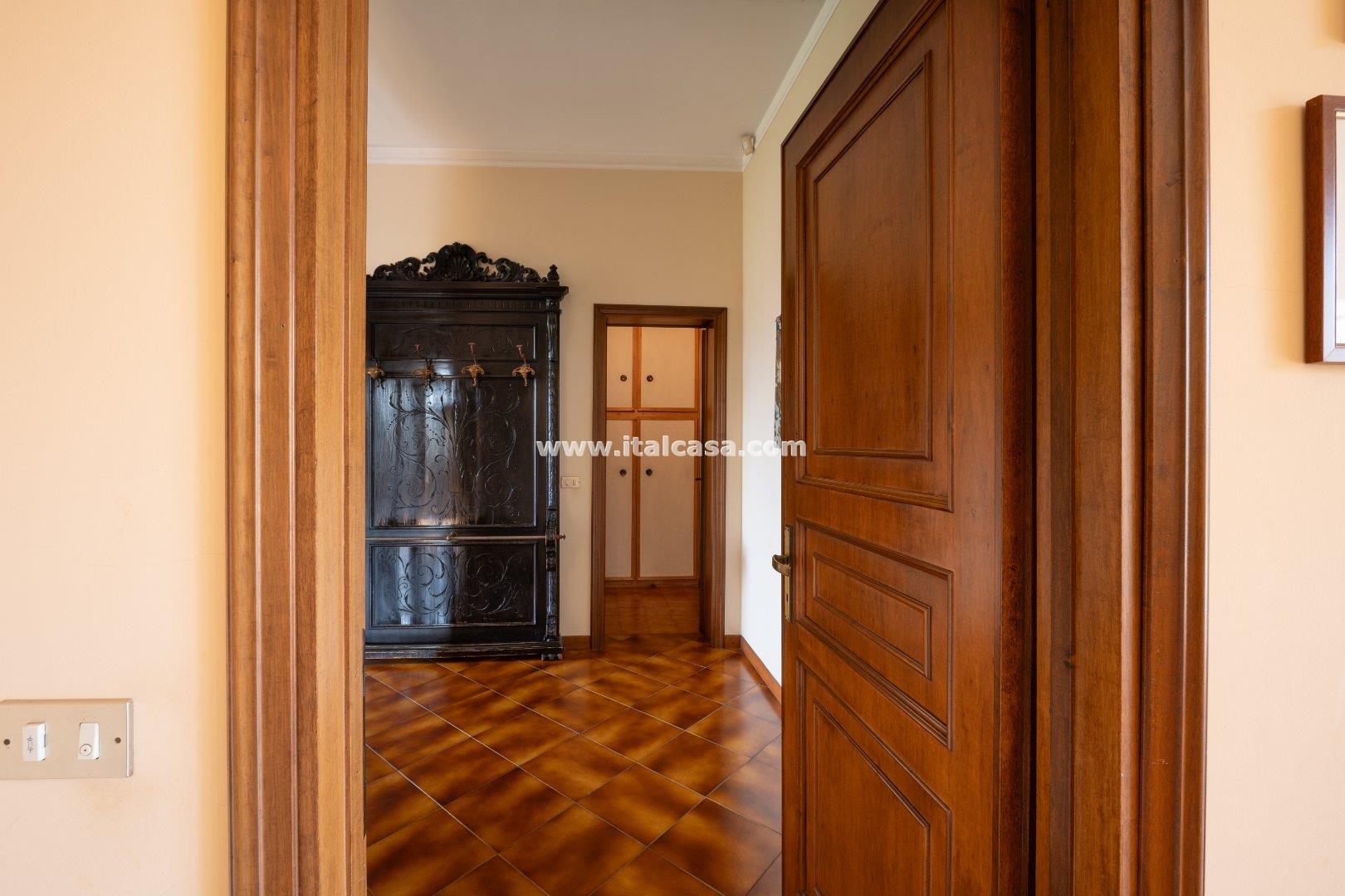 Villa Unifamiliare in vendita a Borgo Virgilio