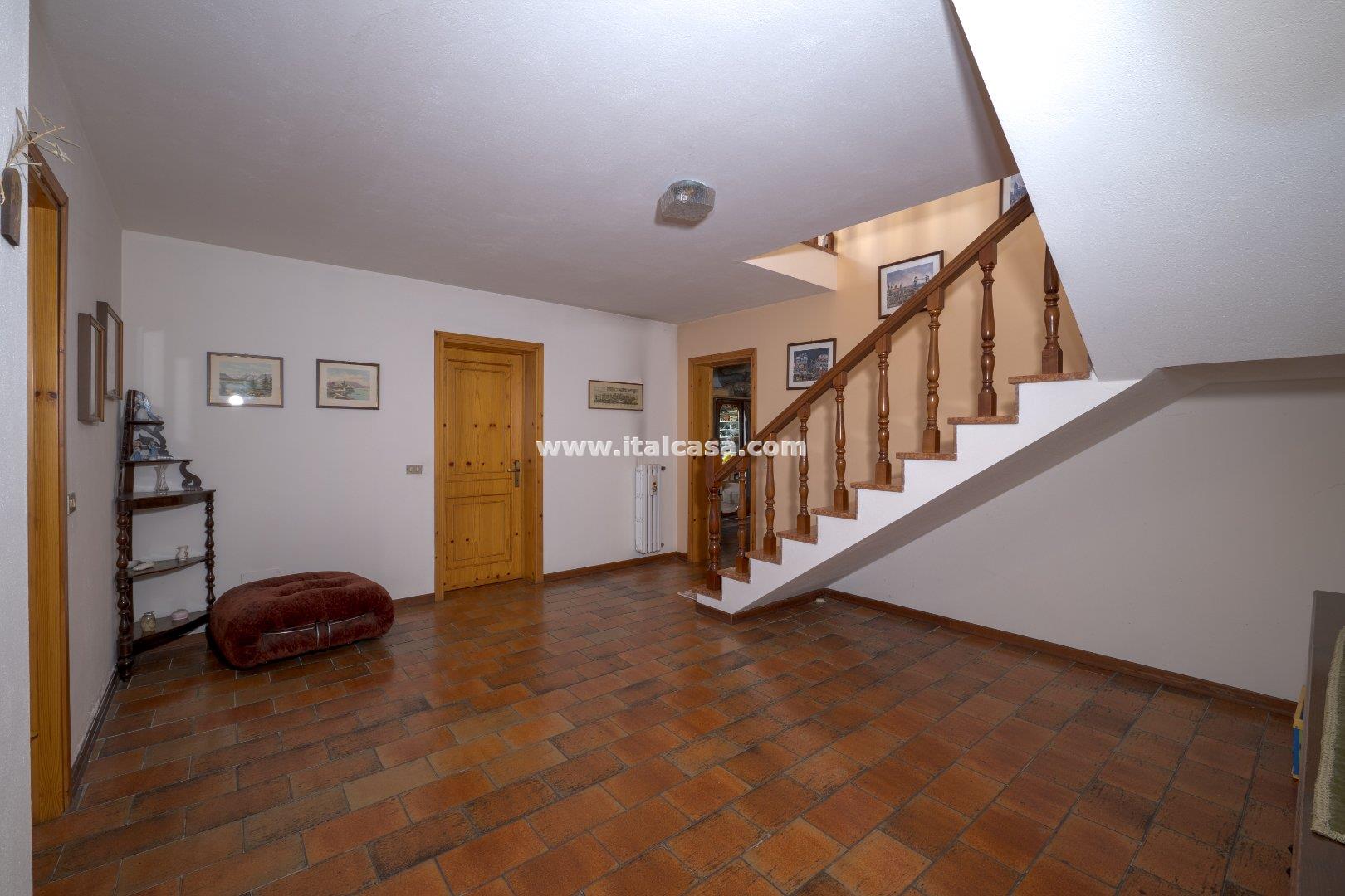 Villa Unifamiliare in vendita a Borgo Virgilio