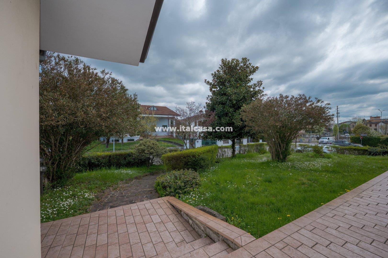Villa Unifamiliare in vendita a Borgo Virgilio