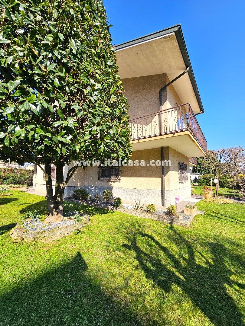 Villa Unifamiliare in vendita a Borgo Virgilio