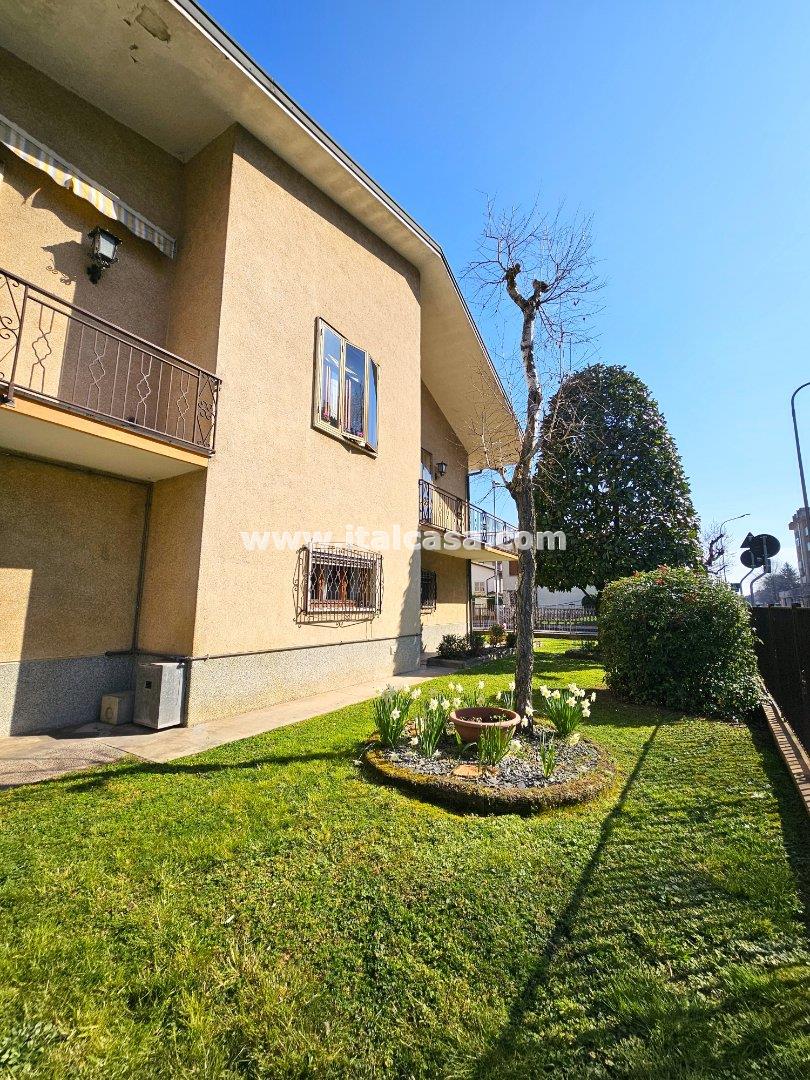 Villa Unifamiliare in vendita a Borgo Virgilio