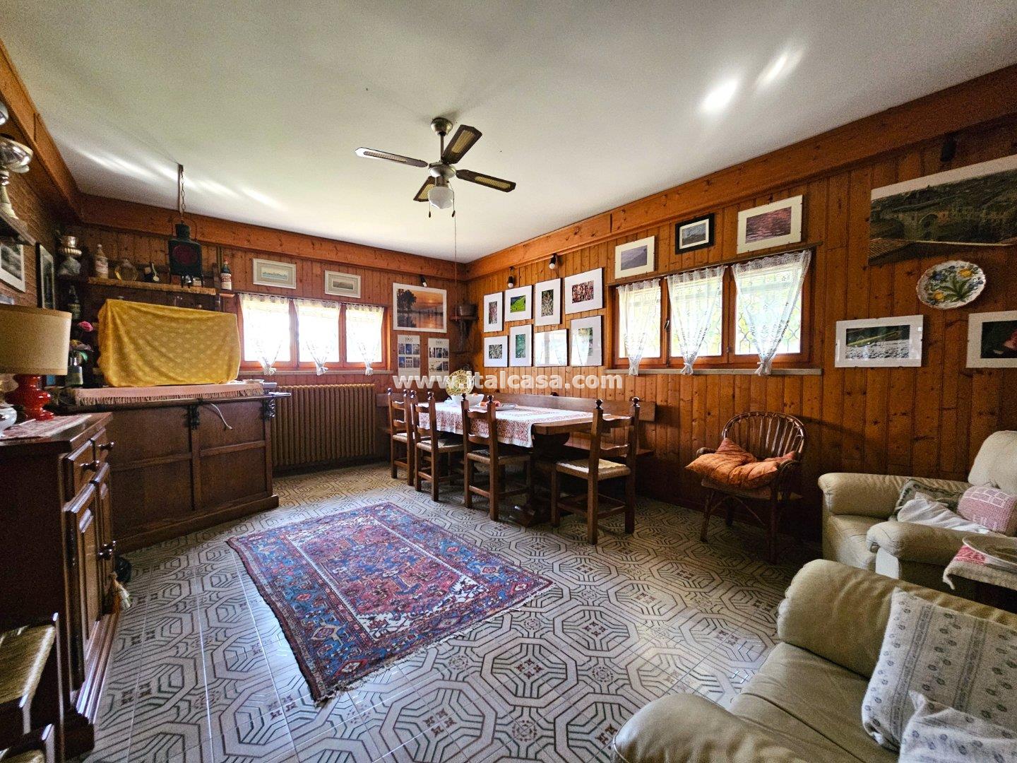 Villa Unifamiliare in vendita a Borgo Virgilio