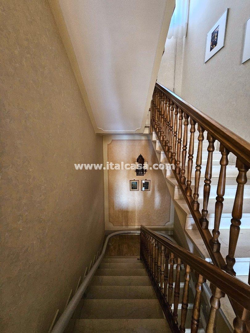 Villa Unifamiliare in vendita a Borgo Virgilio