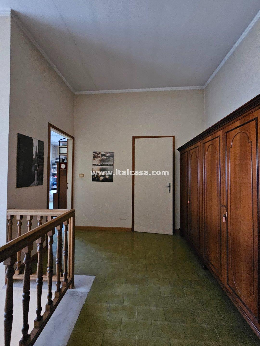 Villa Unifamiliare in vendita a Borgo Virgilio
