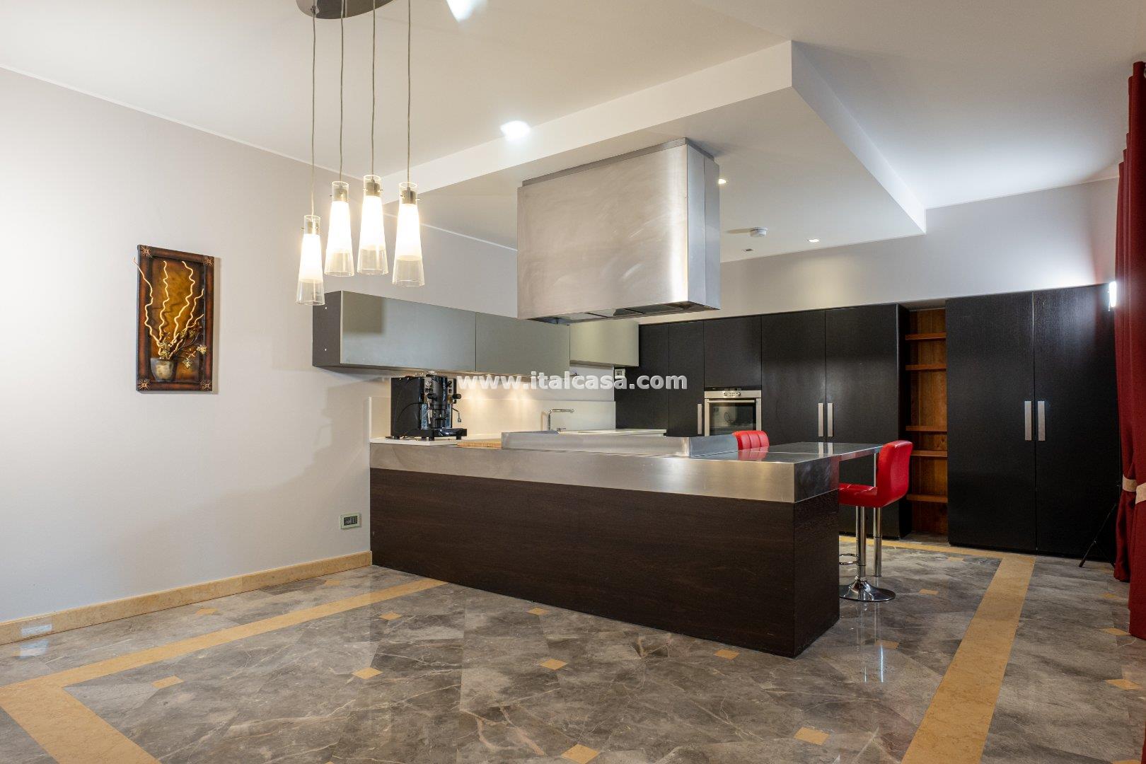 Villa Unifamiliare in vendita a Borgo Virgilio