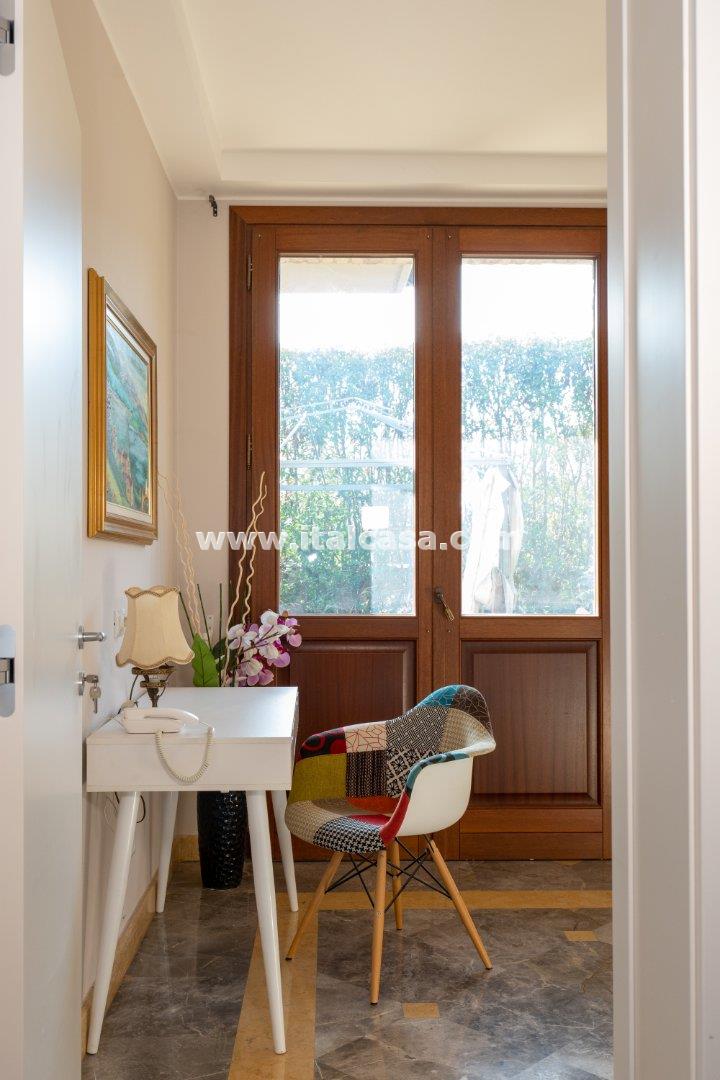 Villa Unifamiliare in vendita a Borgo Virgilio