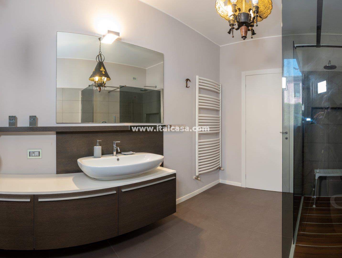 Villa Unifamiliare in vendita a Borgo Virgilio