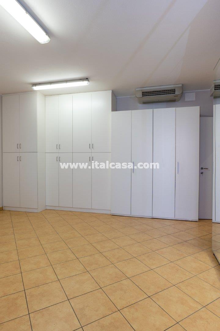 Villa Unifamiliare in vendita a Borgo Virgilio