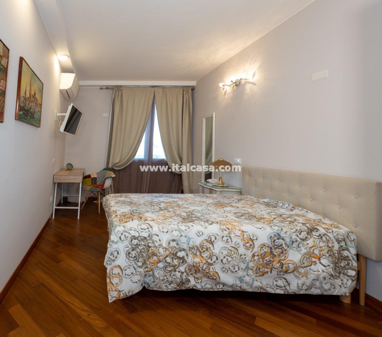Villa Unifamiliare in vendita a Borgo Virgilio