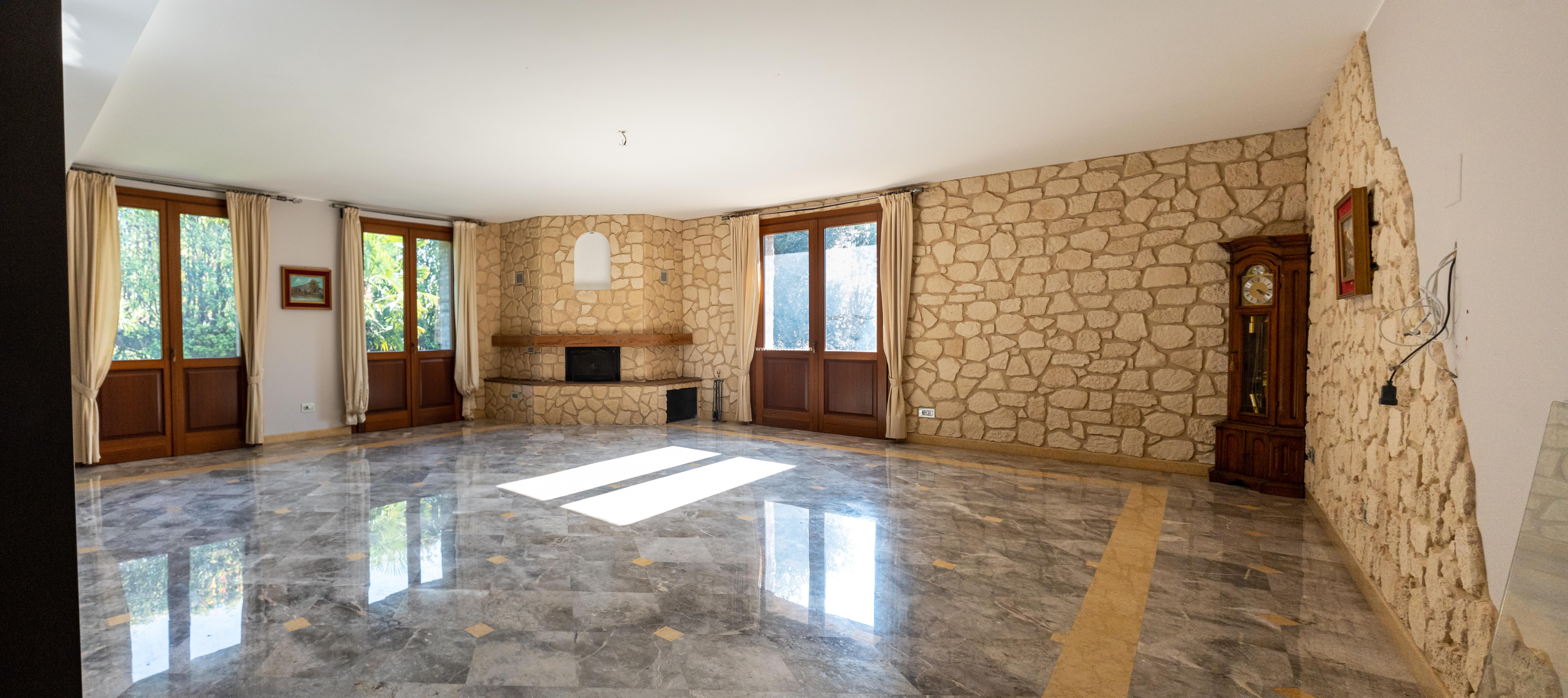 Villa Unifamiliare in vendita a Borgo Virgilio
