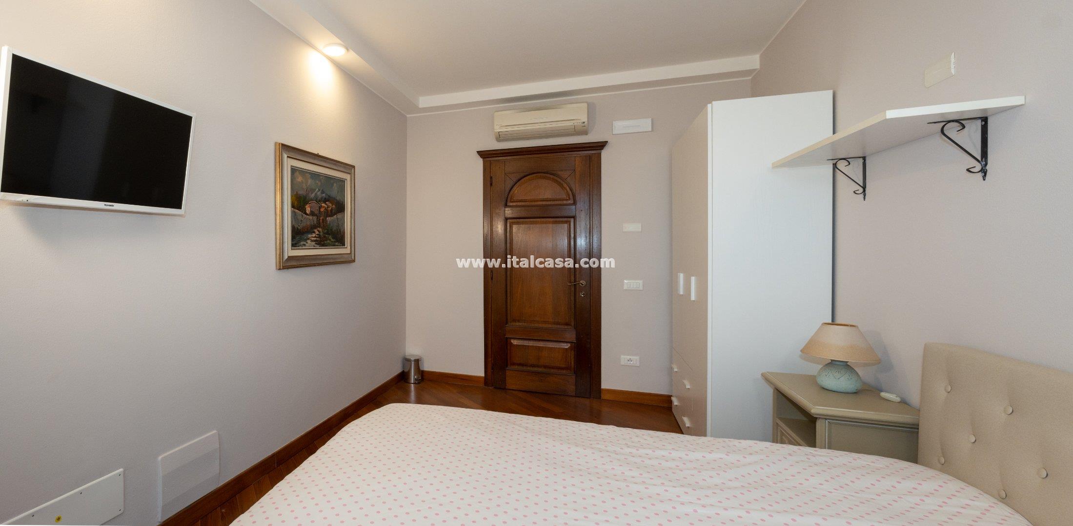 Villa Unifamiliare in vendita a Borgo Virgilio