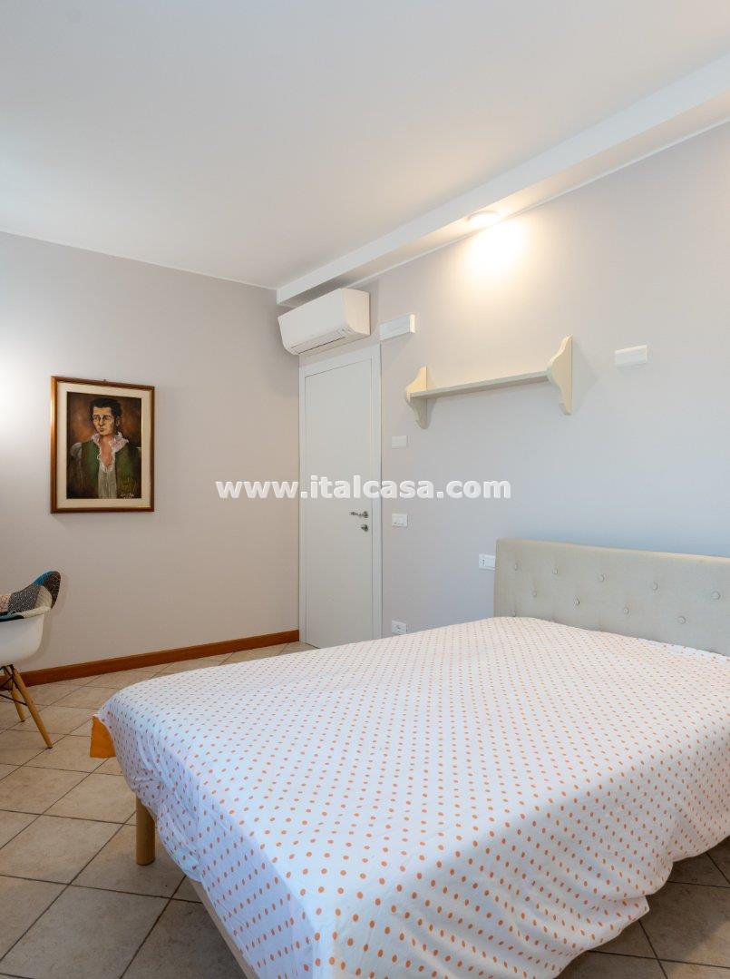 Villa Unifamiliare in vendita a Borgo Virgilio