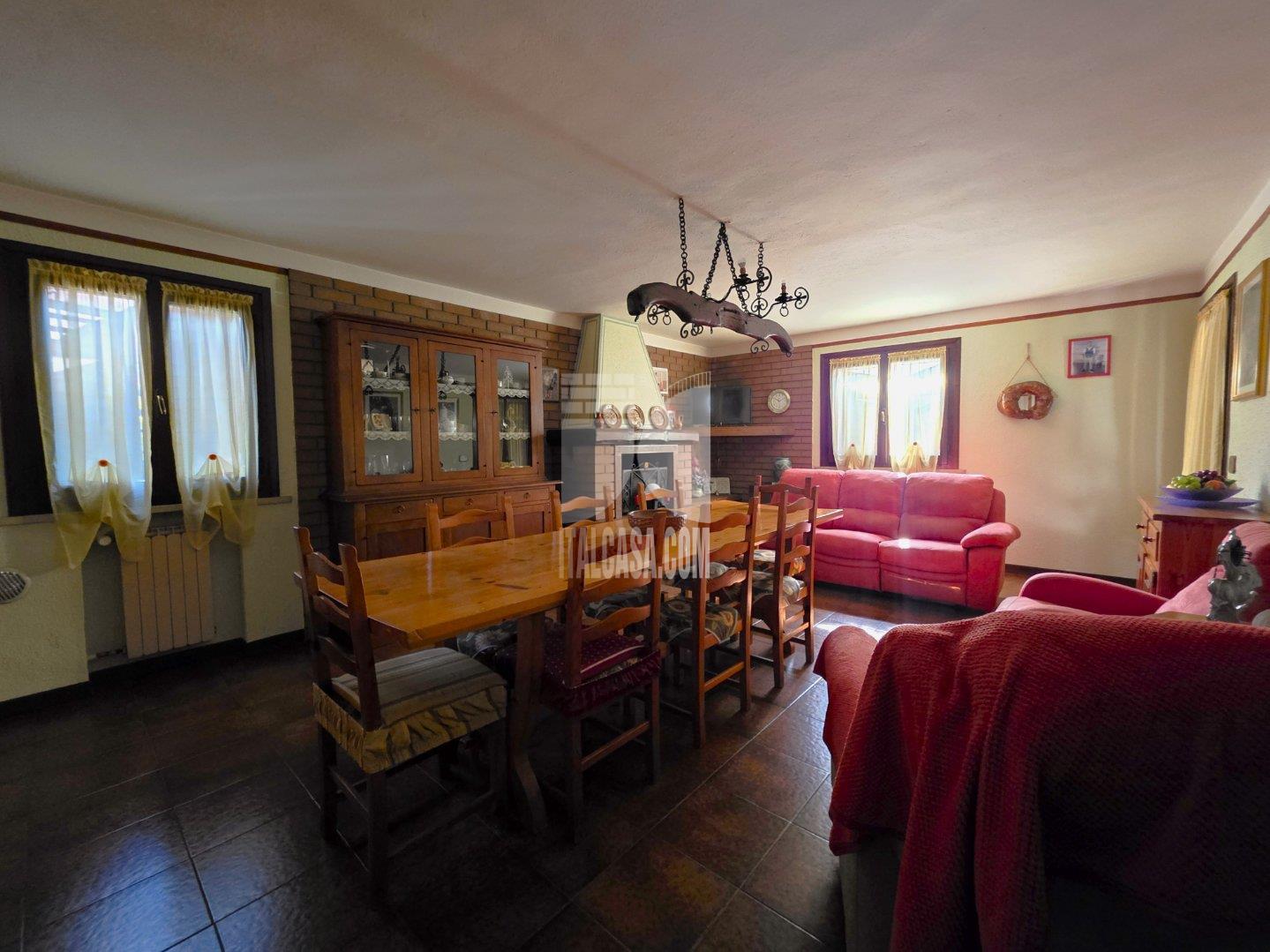 Villa Unifamiliare in vendita a Porto Mantovano