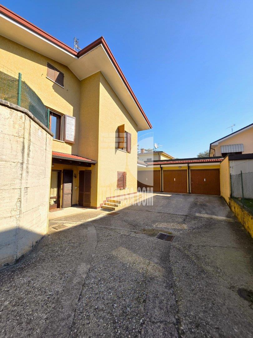 Villa Unifamiliare in vendita a Porto Mantovano