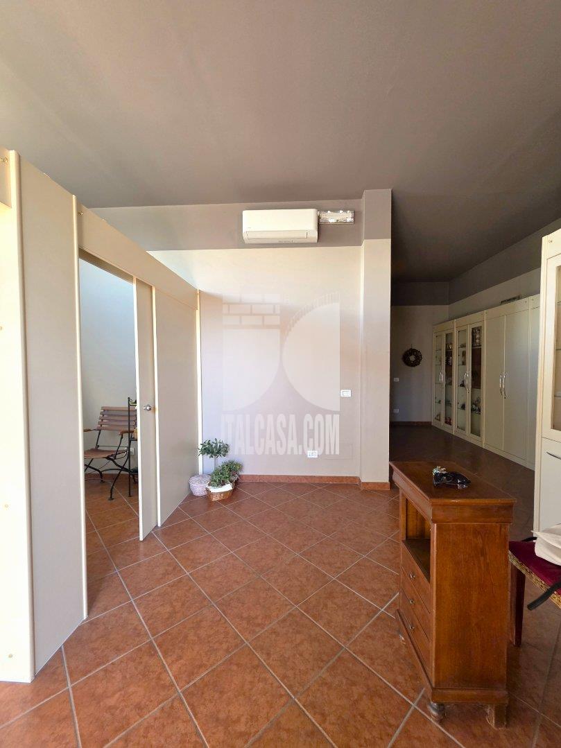 Negozio in vendita a Borgo Virgilio