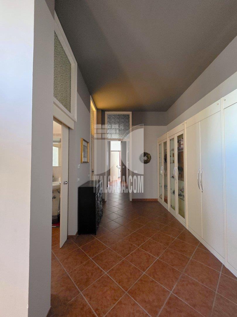 Negozio in vendita a Borgo Virgilio