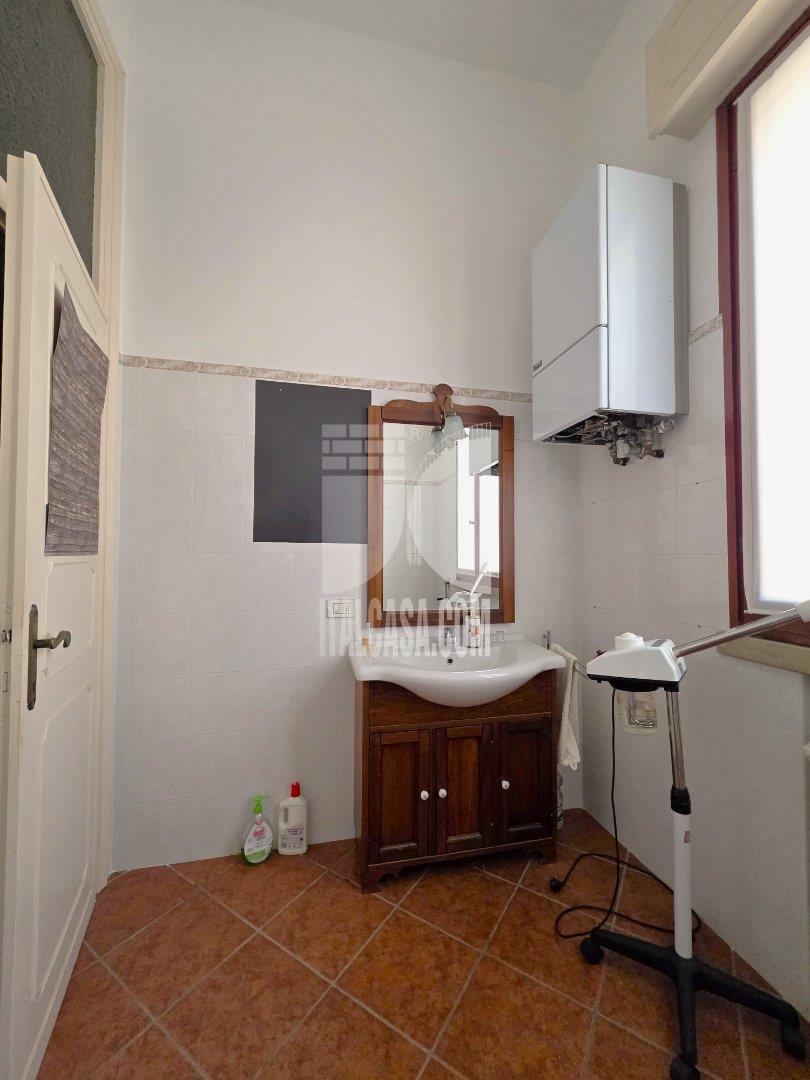 Negozio in vendita a Borgo Virgilio