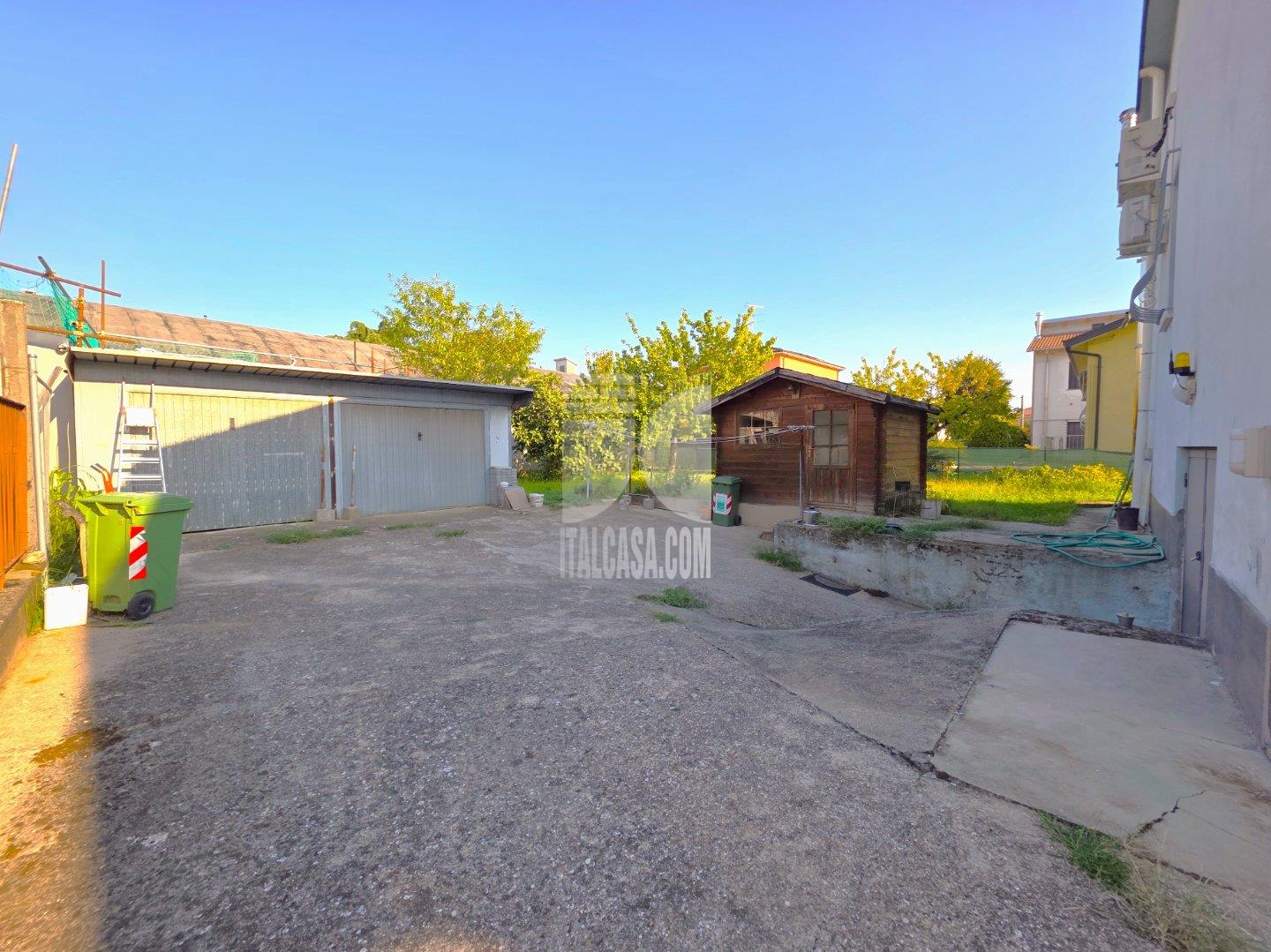 Villa Unifamiliare in vendita a Borgo Virgilio