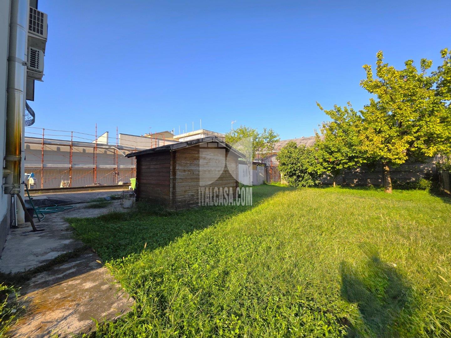 Villa Unifamiliare in vendita a Borgo Virgilio