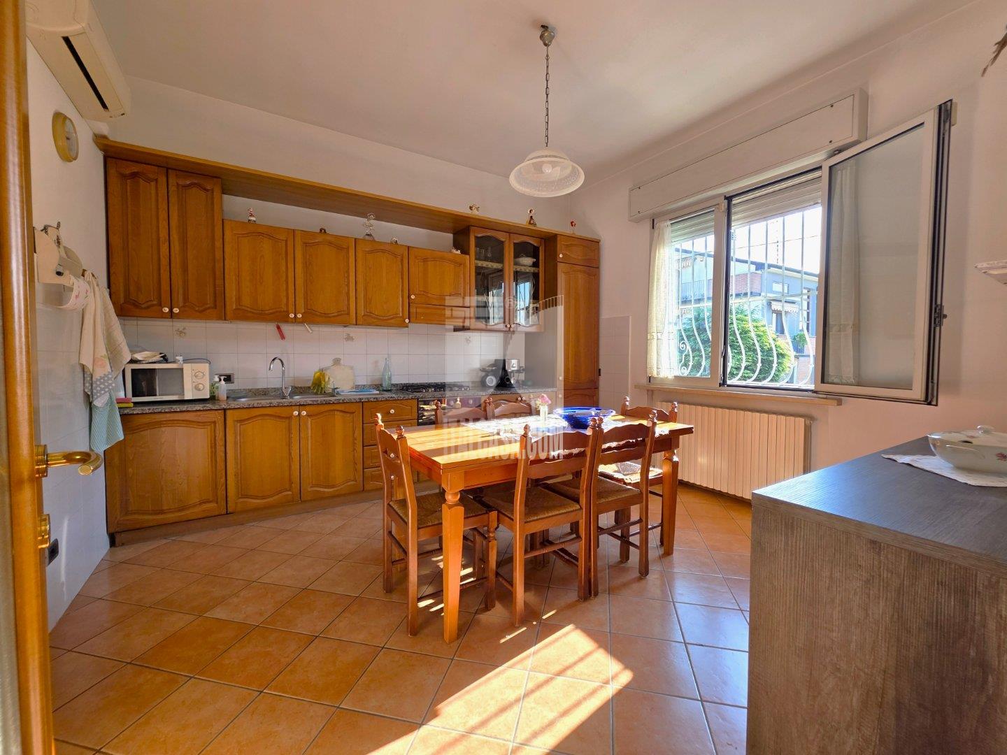 Villa Unifamiliare in vendita a Borgo Virgilio