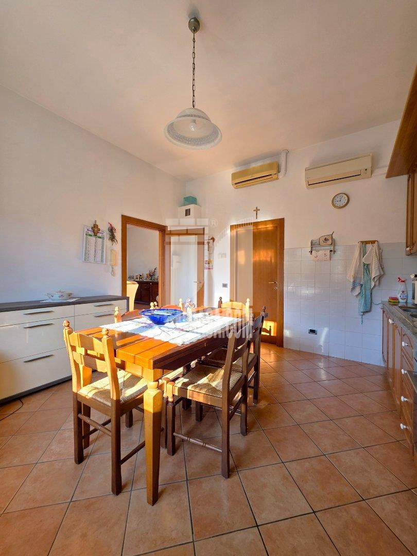 Villa Unifamiliare in vendita a Borgo Virgilio