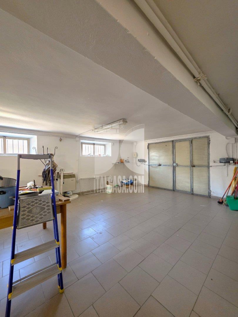 Villa Unifamiliare in vendita a Borgo Virgilio