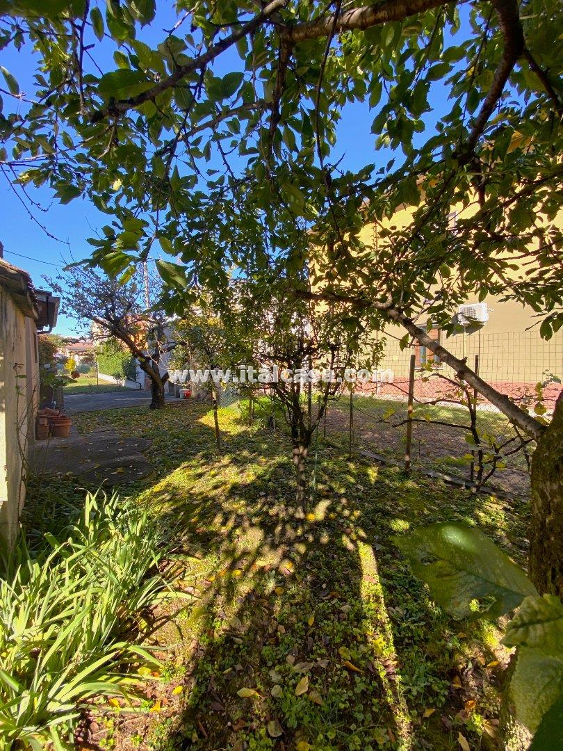 Villa Unifamiliare in vendita a Curtatone