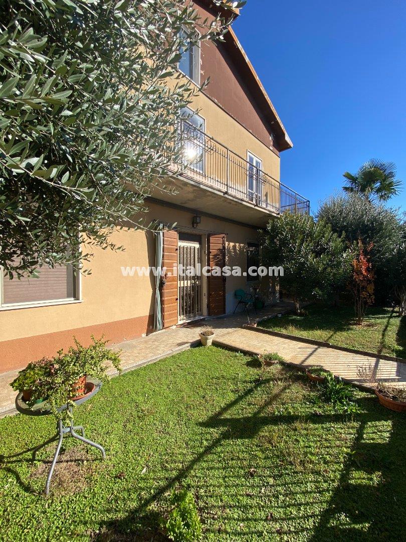 Villa Unifamiliare in vendita a Curtatone