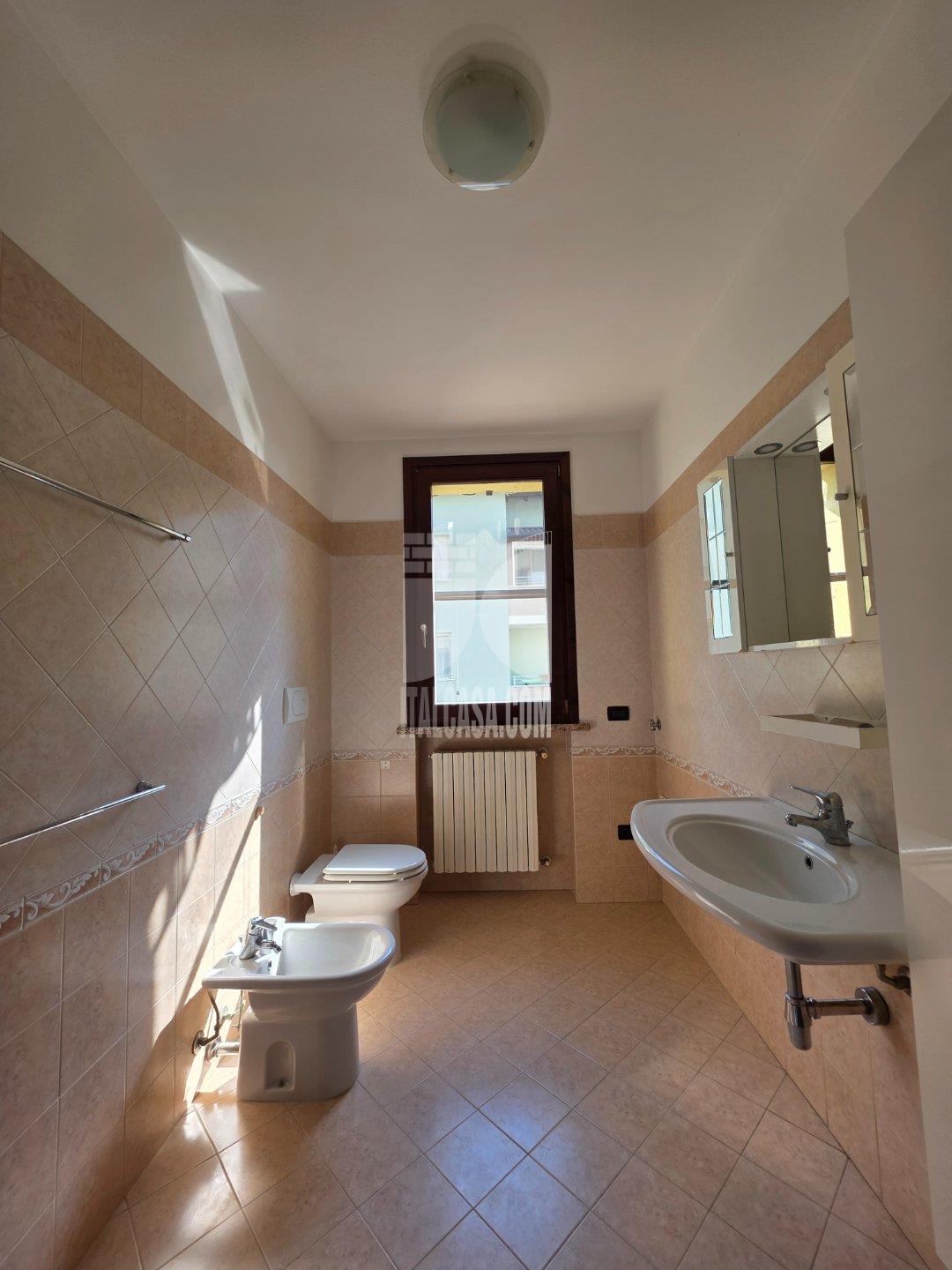Appartamento in vendita a Curtatone